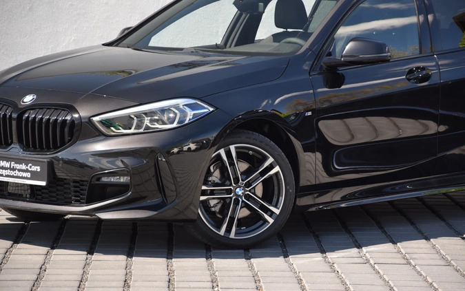BMW Seria 1 cena 155300 przebieg: 5000, rok produkcji 2023 z Kalisz małe 631
